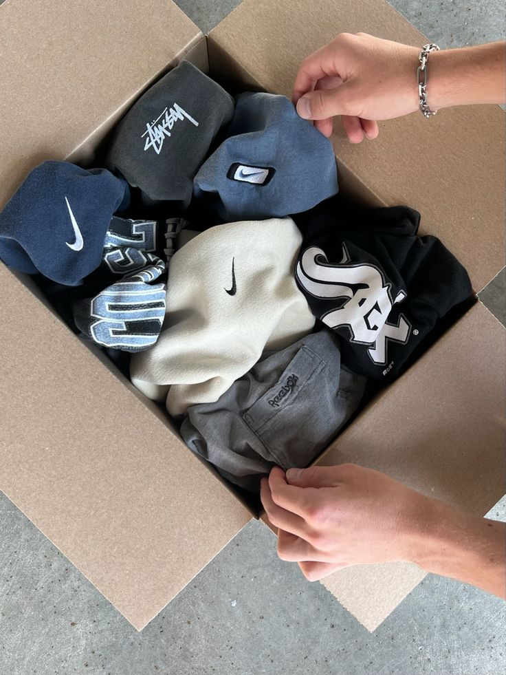 Keskin Vintage – Nike x Stüssy Streetwear Mix Bundle